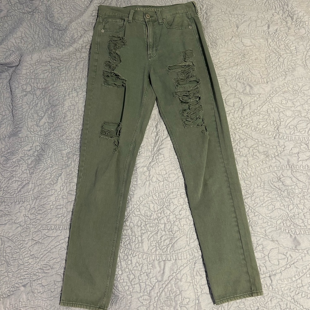 Green American Eagle Mom Jeans